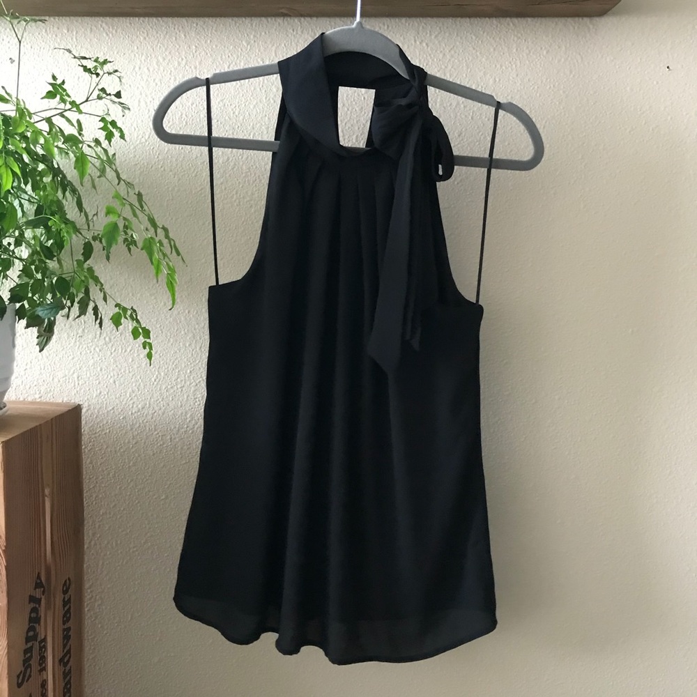 Black Express Top